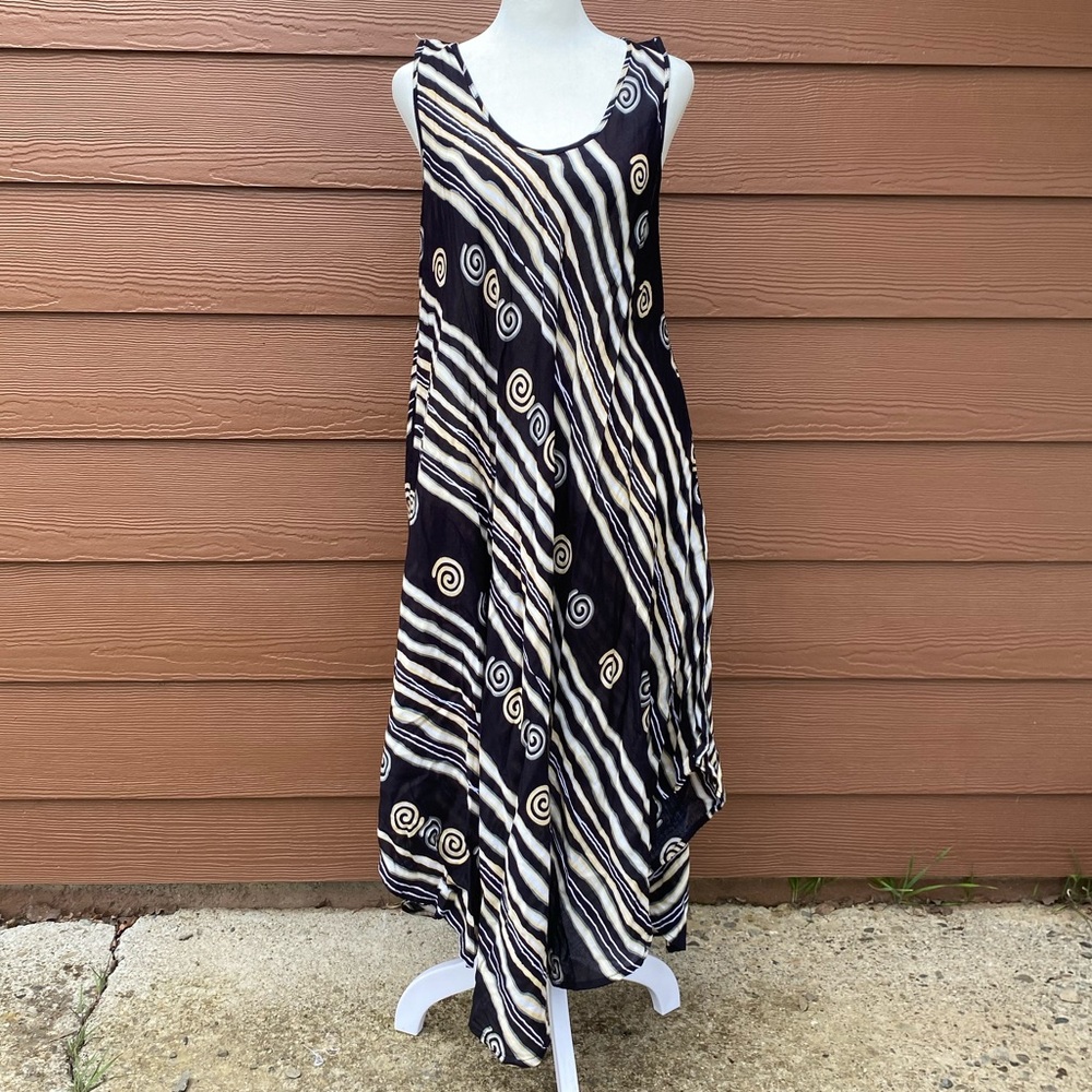 Cupcake Midi Colorful NWT Cha Cha Dress Size Medium